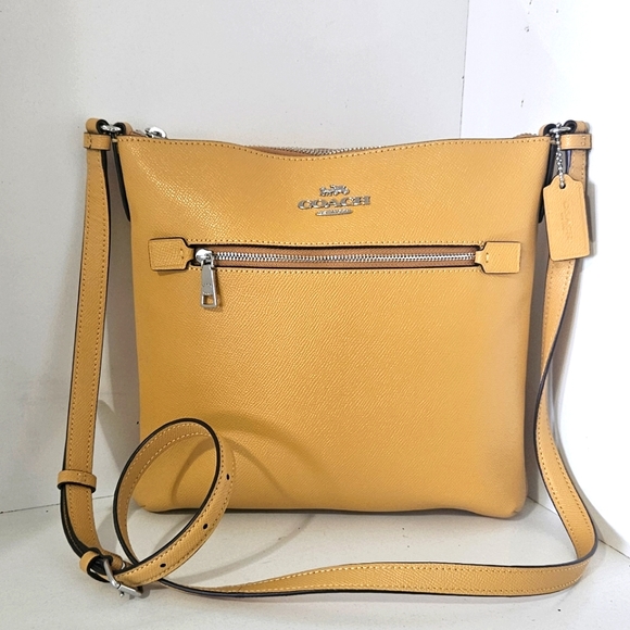 NWOT Coach Honeycomb Color Leather Crossbody Bag - Picture 3 of 13